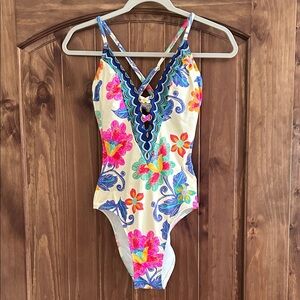 Cupshe Floral One-Piece Swimsuit with Pink and Orange